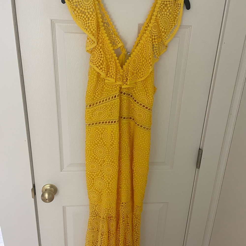 Saylor Leilani yellow lace midi dress M - Picture 7 of 7